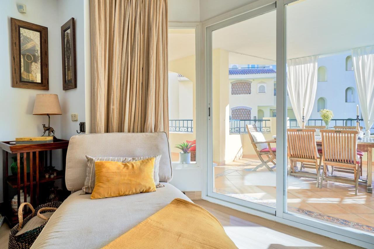 Marbella SunCity Esterno foto
